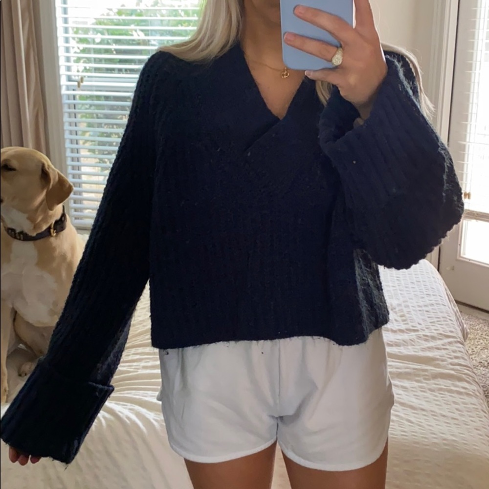 Prologue navy/black sweater